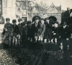 Lionel Hemsley with school friends. Image (C)V&A Museum, London